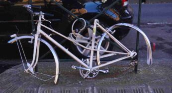 Ladri di bici scatenati in tutto il paese: devi seguire questi consigli per evitare i problemi